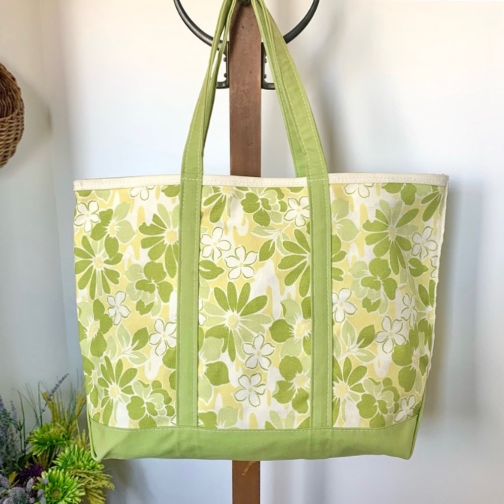 Rare LL Bean Vintage Boat and Tote Large Floral Green Canvas Bag Made in USA